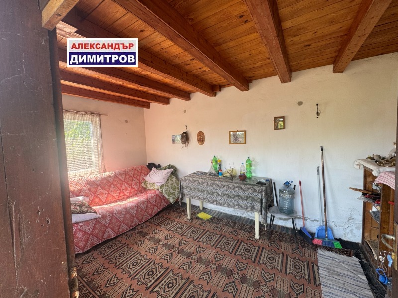 Myytävänä  Huvila Ruse , v.z. Kaseva Tšešma , 30 neliömetriä | 85926518 - kuva [2]