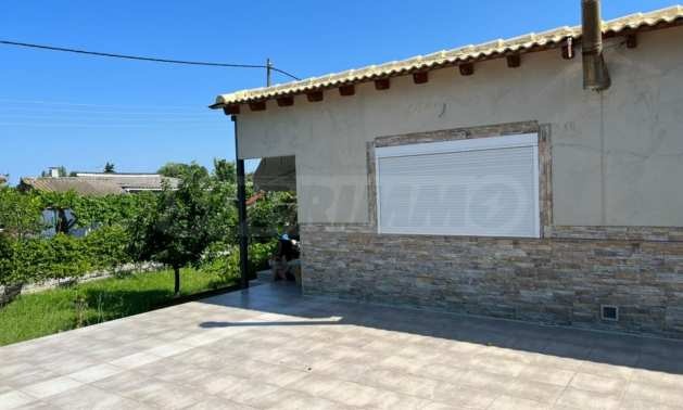 Продава  Вила, Гърция, Халкидики •  210 000 EUR • ID 35173145 — holmes.bg - [1] 