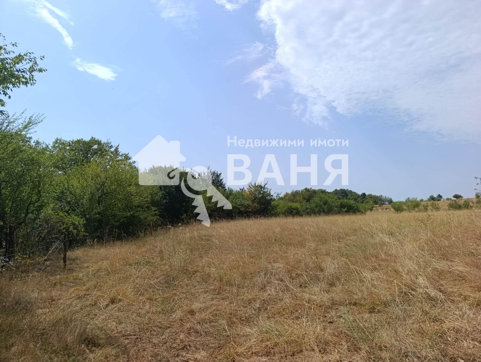 Продава ПАРЦЕЛ, с. Васил Левски, област Пловдив