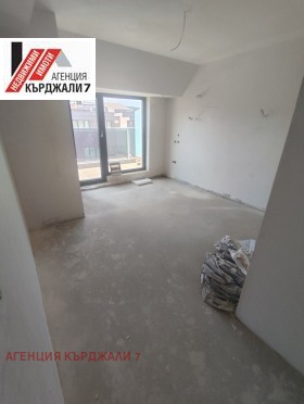 ������� 3-����� | Imot.bg � ����� ������ 6