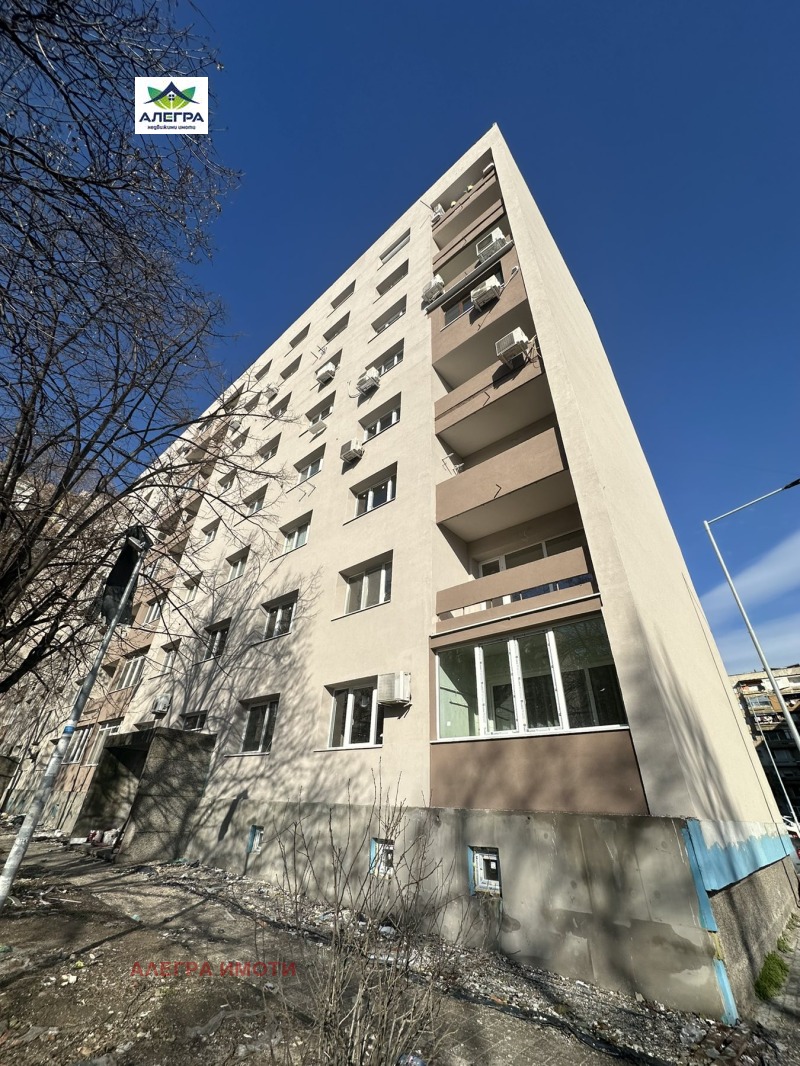 Продава  2-стаен град Пазарджик , Запад , 58 кв.м | 61666416