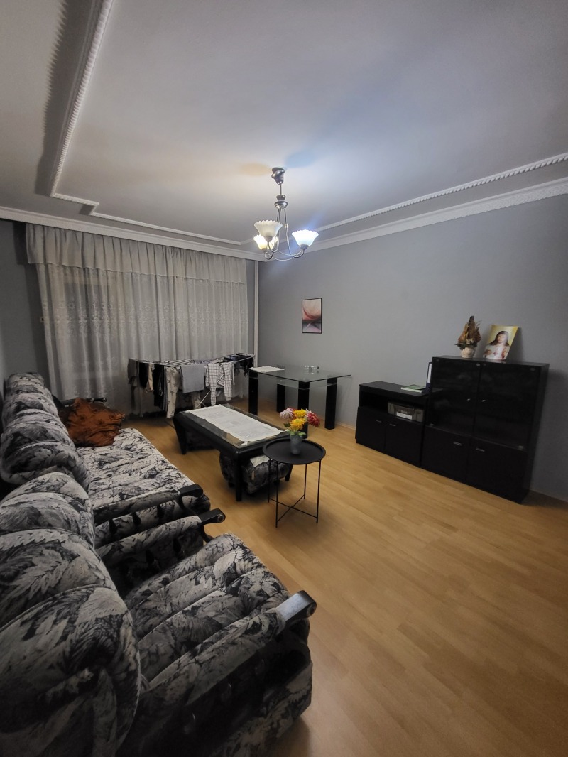 Продава  2 slaapkamers Pleven , Idealen tsentar , 90 кв.м | 44667154 - изображение [15]