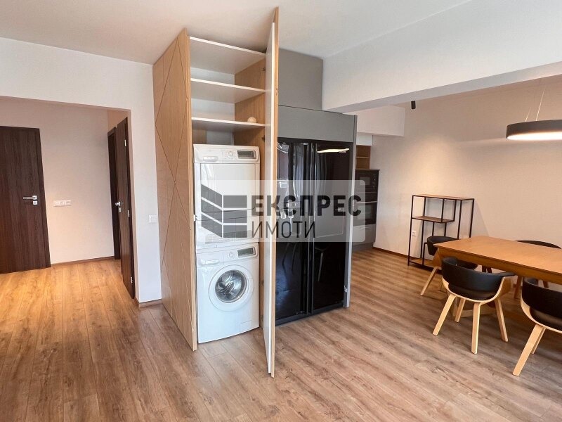 Продава  3-стаен град Варна , Левски 1 , 131 кв.м | 44590605 - изображение [2]