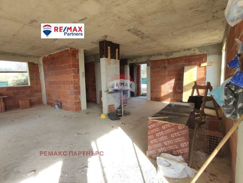 Продава КЪЩА, с. Приселци, област Варна, снимка 13 - Къщи - 52605760