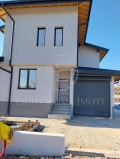 Продава КЪЩА, град Пловдив, Остромила • 406999 € • 10970733 — Holmes.bg