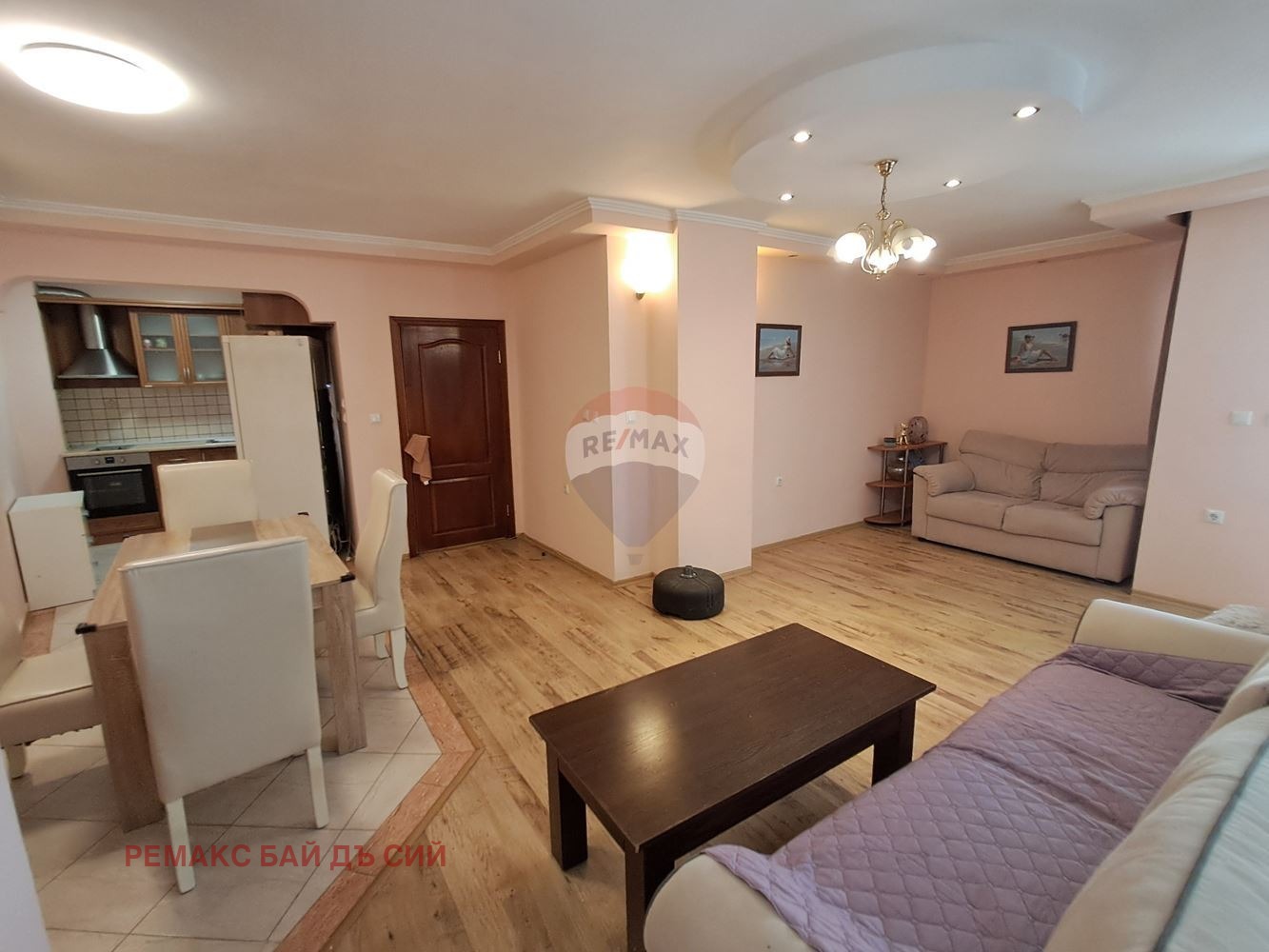 Продава 3-СТАЕН, гр. Варна, Център