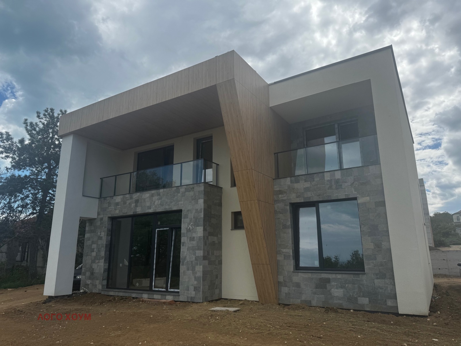 Продава КЪЩА, гр. Варна, м-т Горна Трака, снимка 2 - Къщи - 54543414