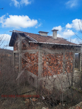 КЪЩА, 110 m2
