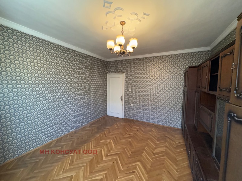 En venta  2 dormitorios Sofia , Tsentar , 140 metros cuadrados | 47359910 - imagen [3]
