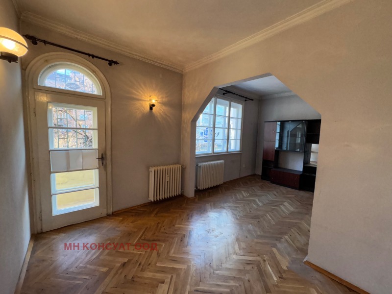 En venta  2 dormitorios Sofia , Tsentar , 140 metros cuadrados | 47359910 - imagen [7]