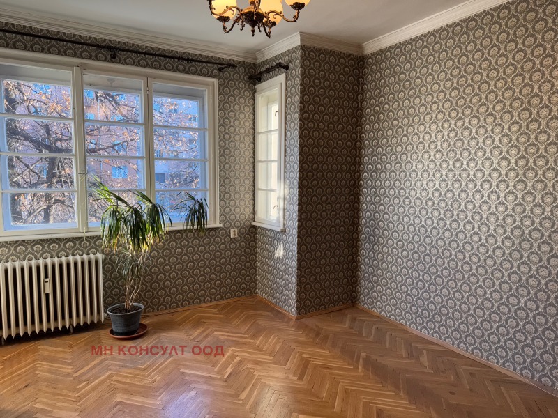 En venta  2 dormitorios Sofia , Tsentar , 140 metros cuadrados | 47359910 - imagen [2]