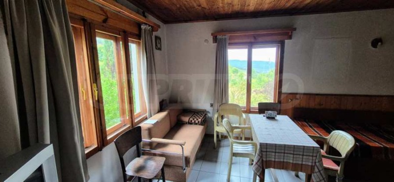 Продава КЪЩА, гр. Априлци, област Ловеч, снимка 9 - Къщи - 51427903