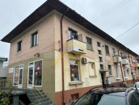 1 chambre Tsentar, Pernik 1