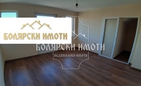 Продажба на етажи от къща в град Велико Търново — страница 4 - изображение 13 