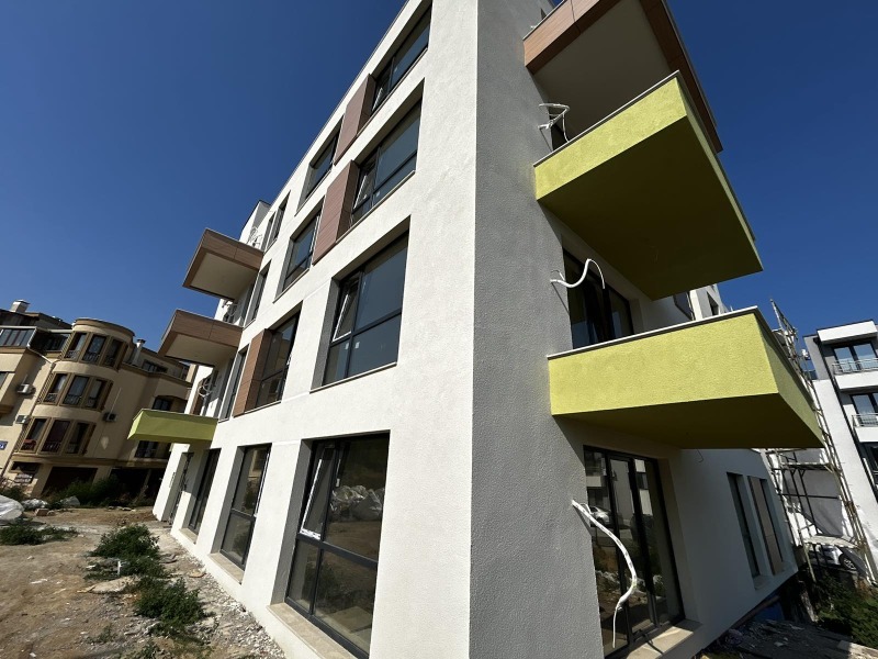 À venda  2 quartos Varna , Vinica , 79 m² | 98296624