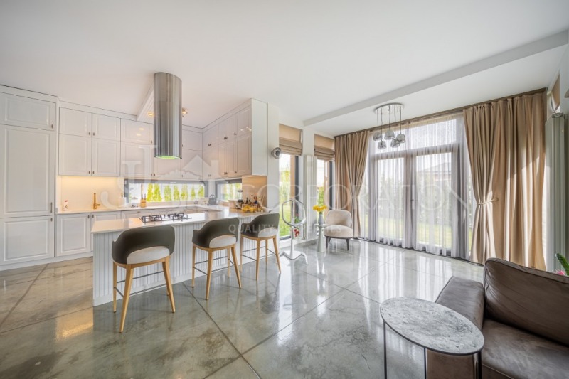 Till salu  Hus Sofia , Dragalevci , 423 kvm | 74398274 - bild [3]