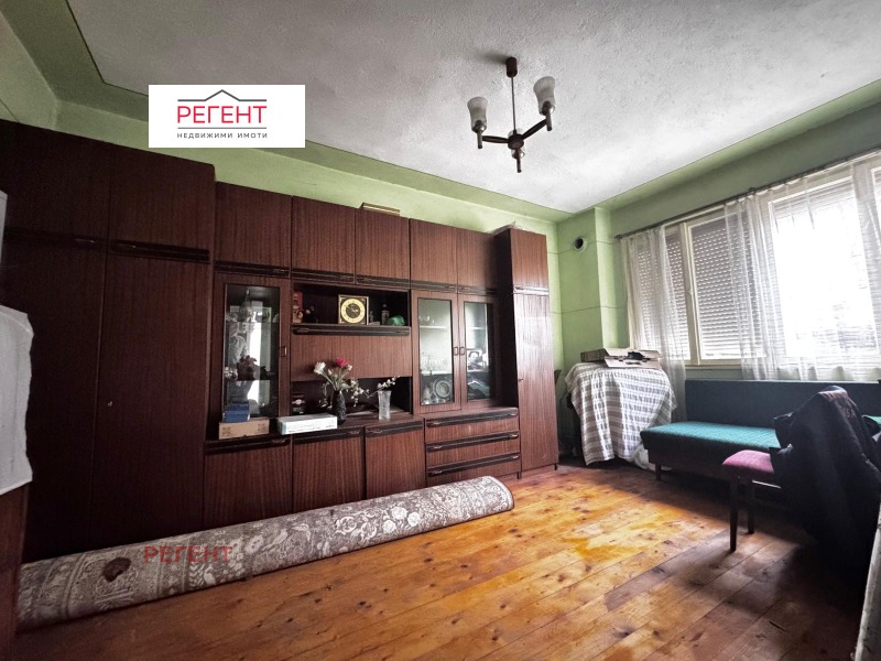 Продава КЪЩА, гр. Габрово, област Габрово