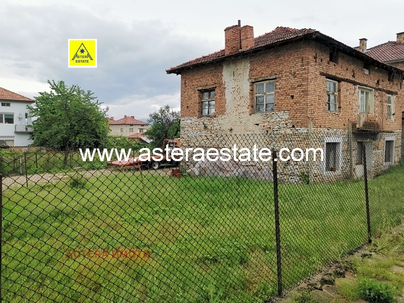 Продава КЪЩА, гр. Хаджидимово, област Благоевград
