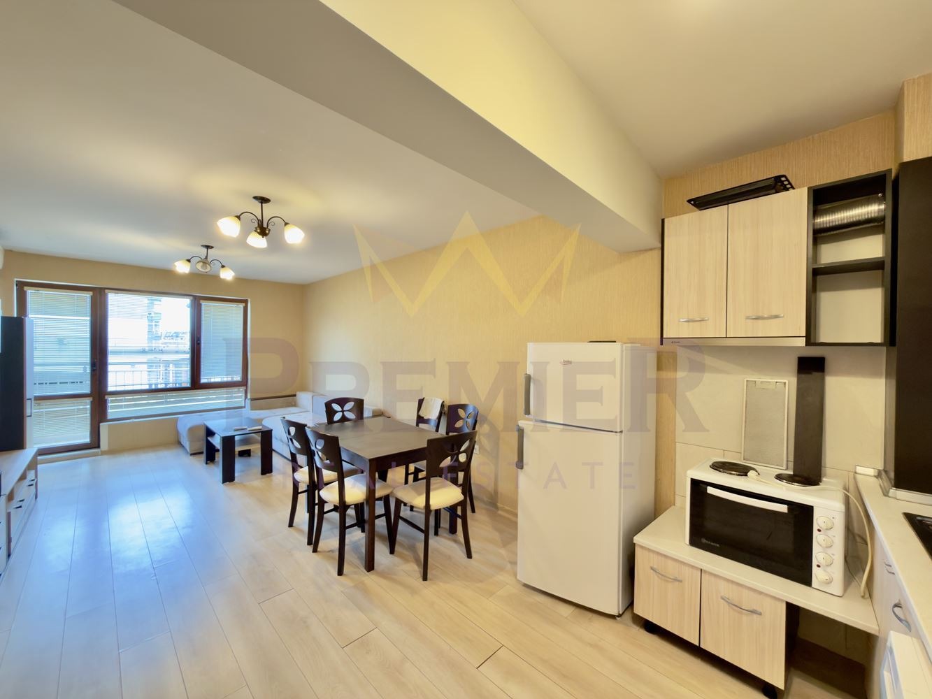 Продава 3-СТАЕН, гр. Варна, Колхозен пазар, снимка 2 - Апартаменти - 55216248