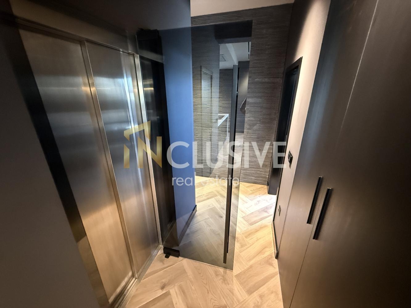 Продава МНОГОСТАЕН, гр. Варна, Гръцка махала, снимка 8 - Апартаменти - 55135129