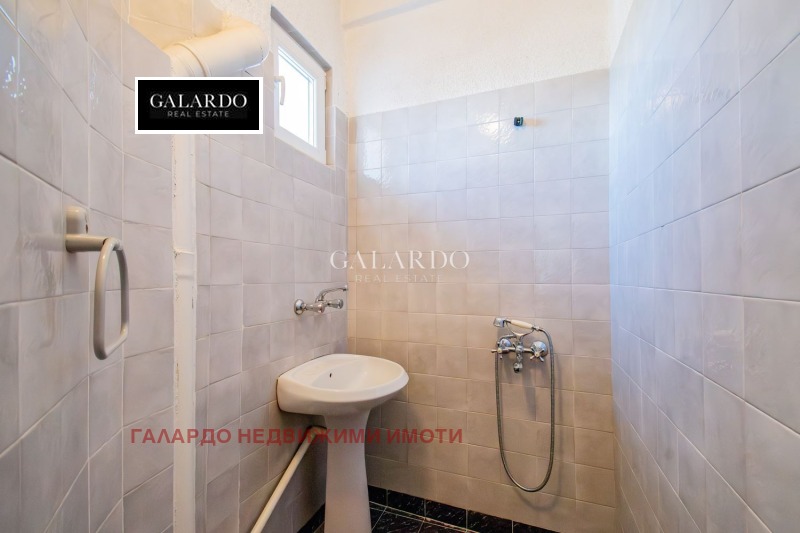 Продава 3-СТАЕН, гр. София, Център, снимка 11 - Апартаменти - 52586677