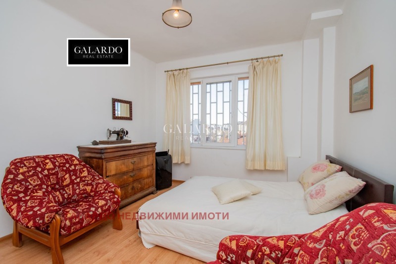 Продава 3-СТАЕН, гр. София, Център, снимка 7 - Апартаменти - 52586677