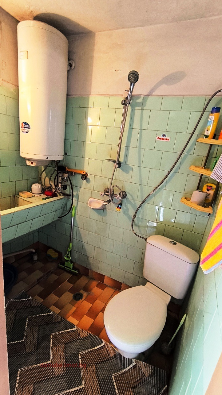 Продава  Къща град Русе , Широк център , 90 кв.м | 76820542 - изображение [12]