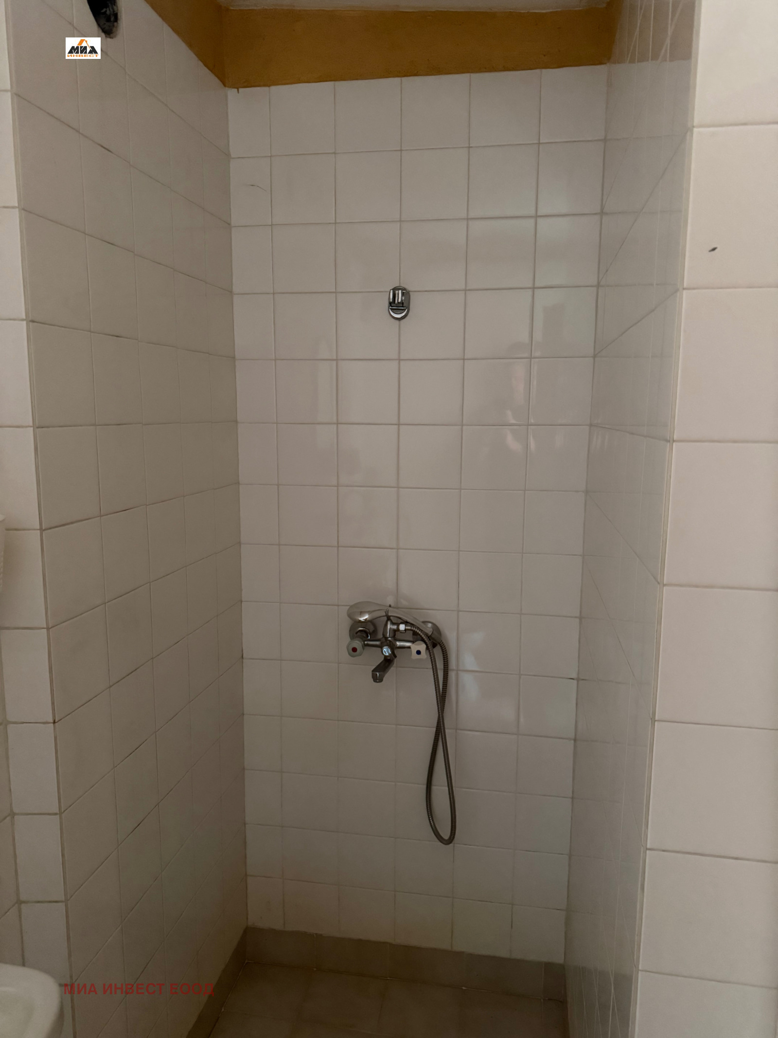 Продава АТЕЛИЕ, ТАВАН, гр. Враца, Дъбника, снимка 4 - Апартаменти - 55434032