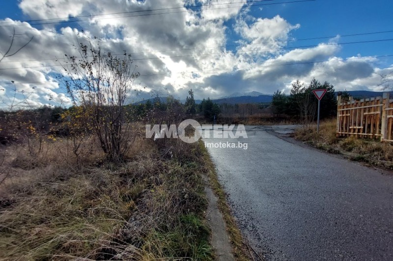Продава ПАРЦЕЛ в град София, с. Бистрица - 2005 кв.м / 170 500 € » 333 469.02 лв., ИМОТЕКА