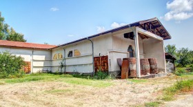 Hus Dolna banja, region Sofia 7