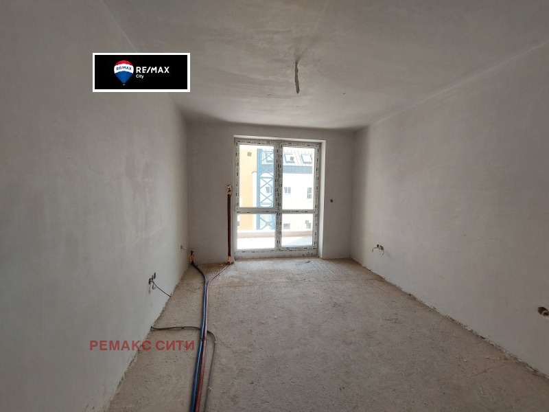 Na prodej  1 ložnice Sofia , Ovča kupel , 72 m2 | 82532589 - obraz [8]