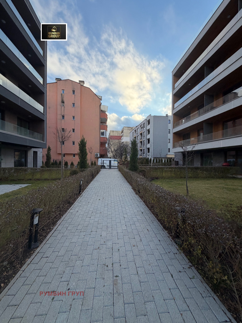 Продава 2-СТАЕН, гр. Перник, Изток, снимка 3 - Апартаменти - 52789527