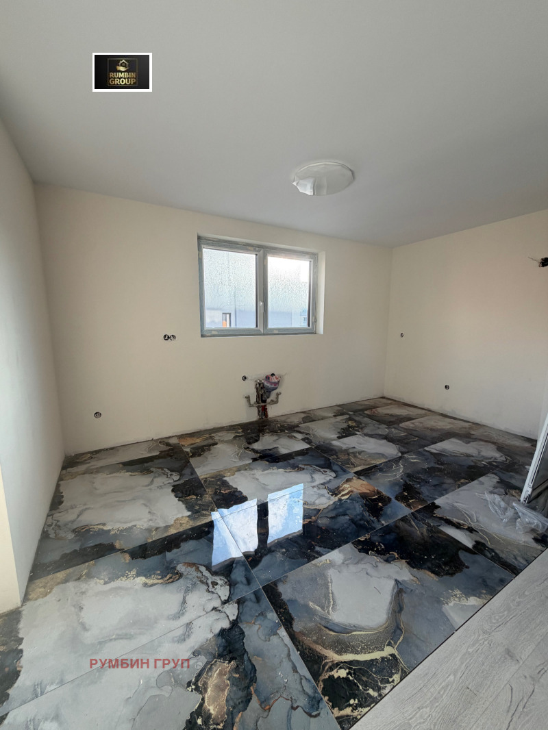 Продава 2-СТАЕН, гр. Перник, Изток, снимка 4 - Апартаменти - 52789527