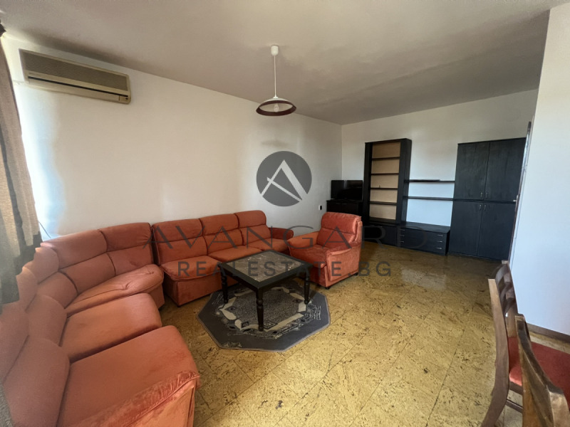 Te koop  2 slaapkamers Plovdiv , Tsentar , 100 m² | 45888416