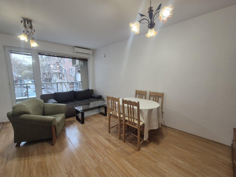 Zu verkaufen  2 Schlafzimmer Plowdiw , Karschijaka , 90 qm | 98562094 - Bild [2]