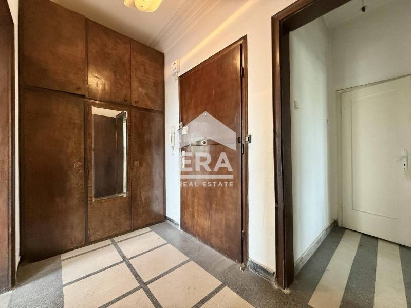 Myytävänä  3 makuuhuonetta Sofia , Tsentar , 128 neliömetriä | 49571507 - kuva [3]