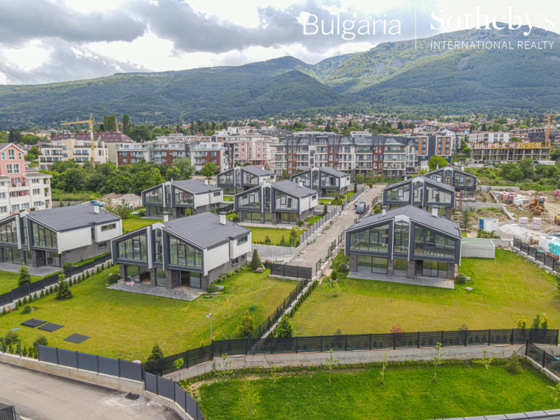 Till salu  Hus Sofia , Dragalevci , 346 kvm | 25302966 - bild [5]