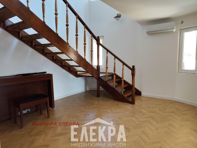 Продава  Къща област Варна , с. Юнец , 254 кв.м | 98304386 - изображение [4]