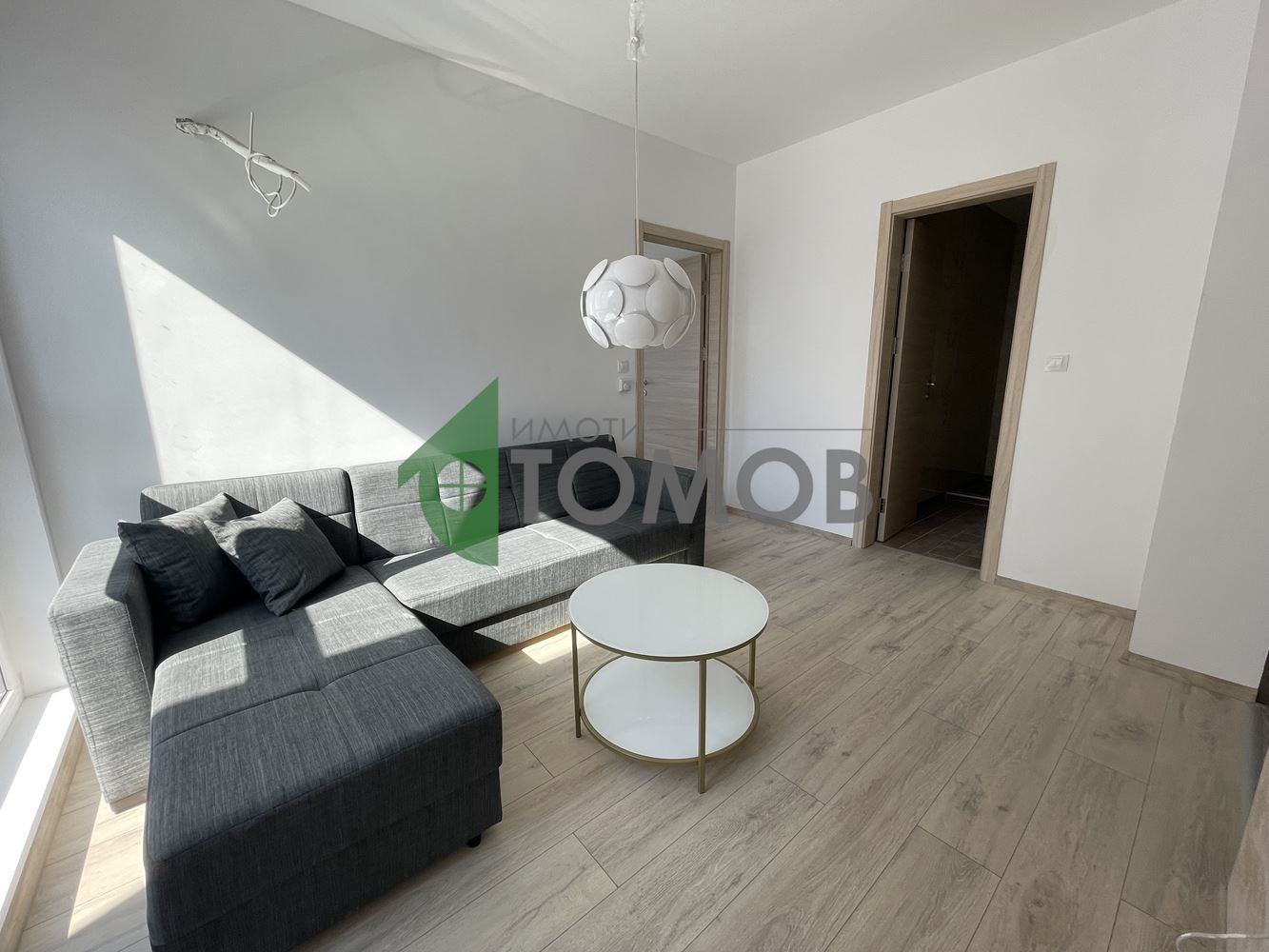 Продава 3-СТАЕН, гр. Шумен, 2-ри корпус, снимка 2 - Апартаменти - 40240246
