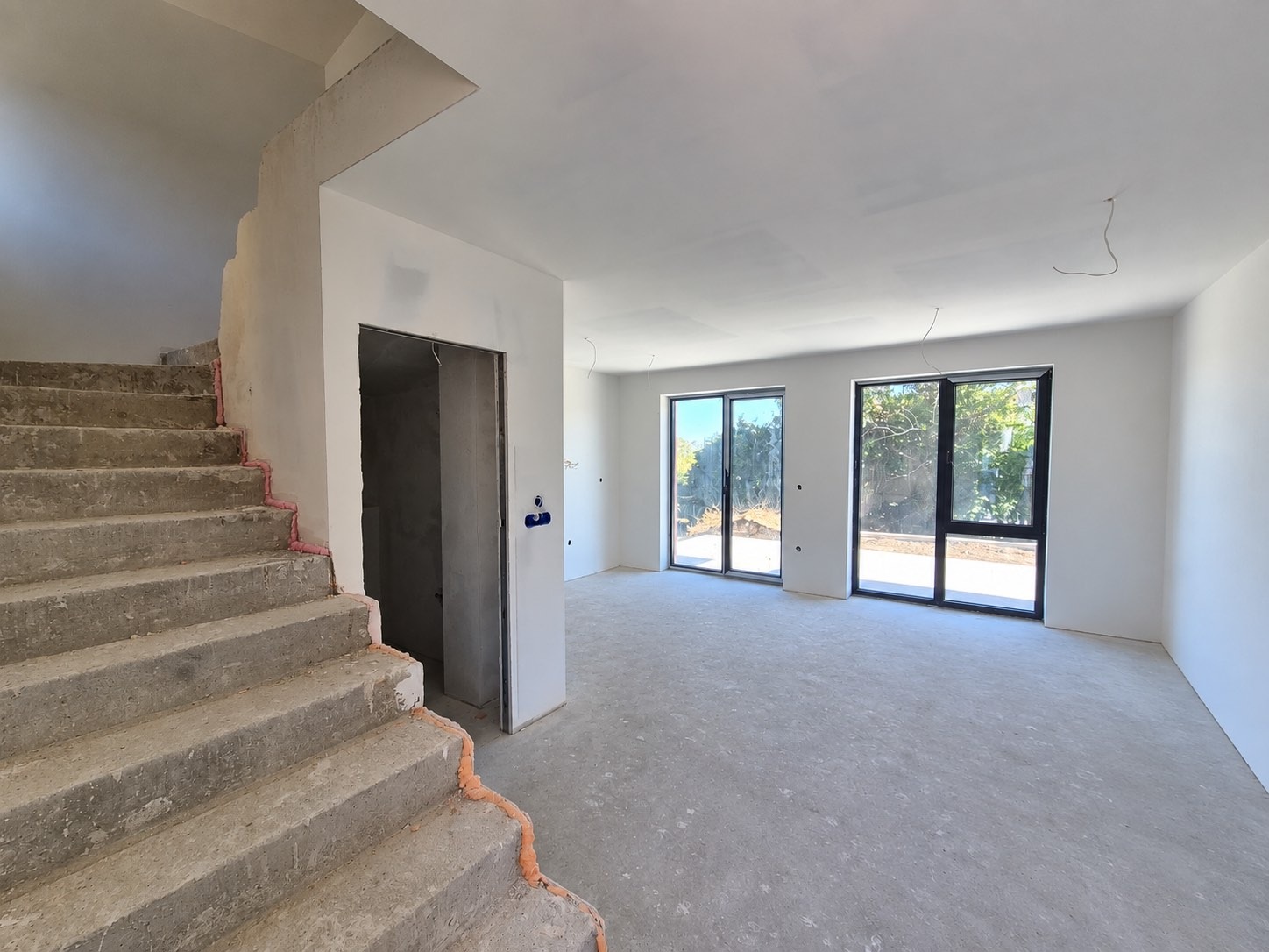Продава КЪЩА, гр. Варна, м-т Горна Трака, снимка 6 - Къщи - 56094922