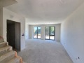 Продава КЪЩА, гр. Варна, м-т Горна Трака, снимка 12