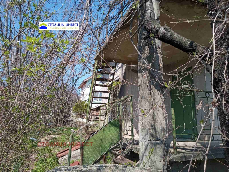Продава ВИЛА в град Русе, в.з. Средна кула - 30 кв.м / 18 406.51 € » 36 000 лв., СТОЛИЦА ИНВЕСТ
