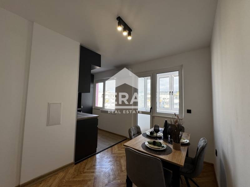 Продава  3-стаен град Варна , Левски 1 , 90 кв.м | 19236621