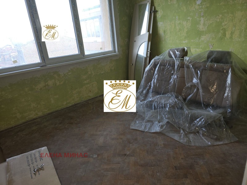 Продава 4-СТАЕН, гр. Шумен, Център, снимка 6 - Апартаменти - 52748805