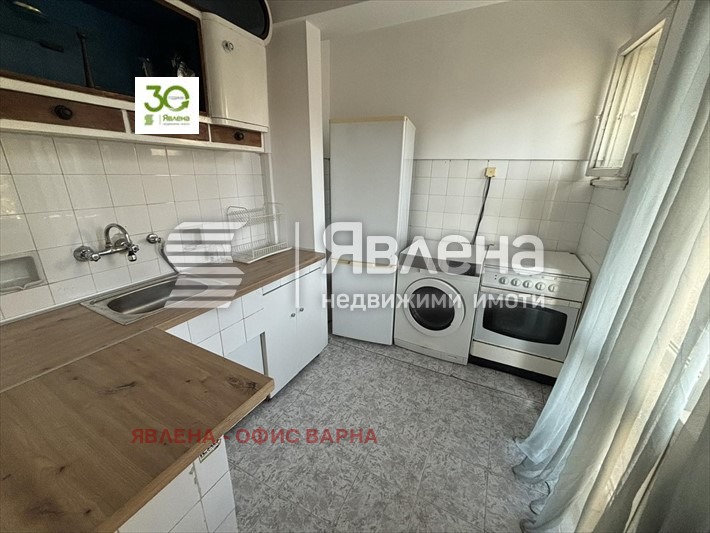 Продава МНОГОСТАЕН, гр. Варна, Централна поща, снимка 4 - Aпартаменти - 49471957