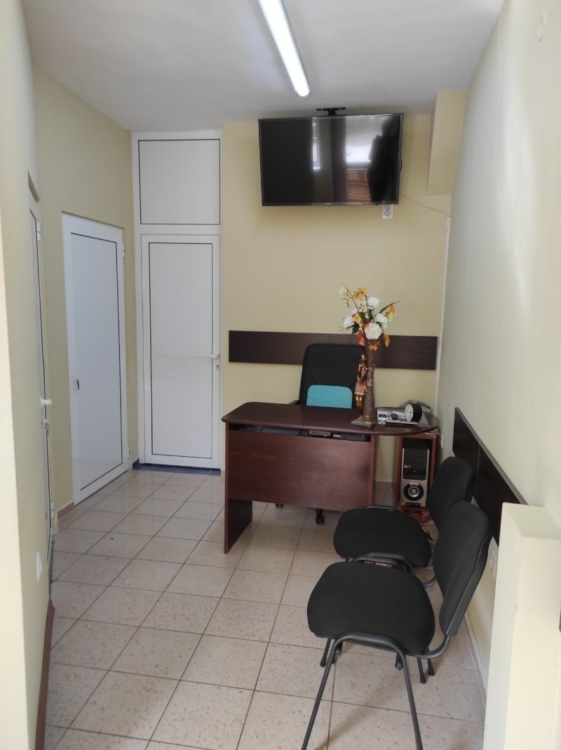 Til salg  Kontor Burgas , Lazur , 32 kvm | 13044443 - billede [2]