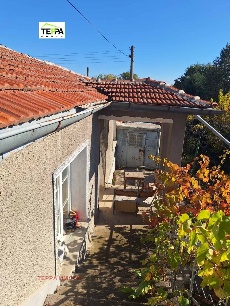 Продава КЪЩА, с. Преславен, област Стара Загора, снимка 4 - Къщи - 52237088