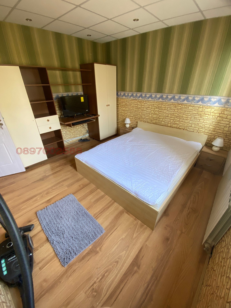 Продава  2-стаен град Пазарджик , Устрем , 64 кв.м | 23298375 - изображение [11]