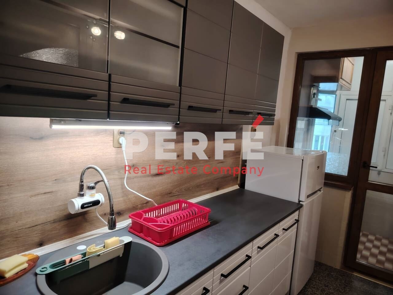 Продава 2-СТАЕН, гр. Бургас, Лазур, снимка 5 - Апартаменти - 53647485