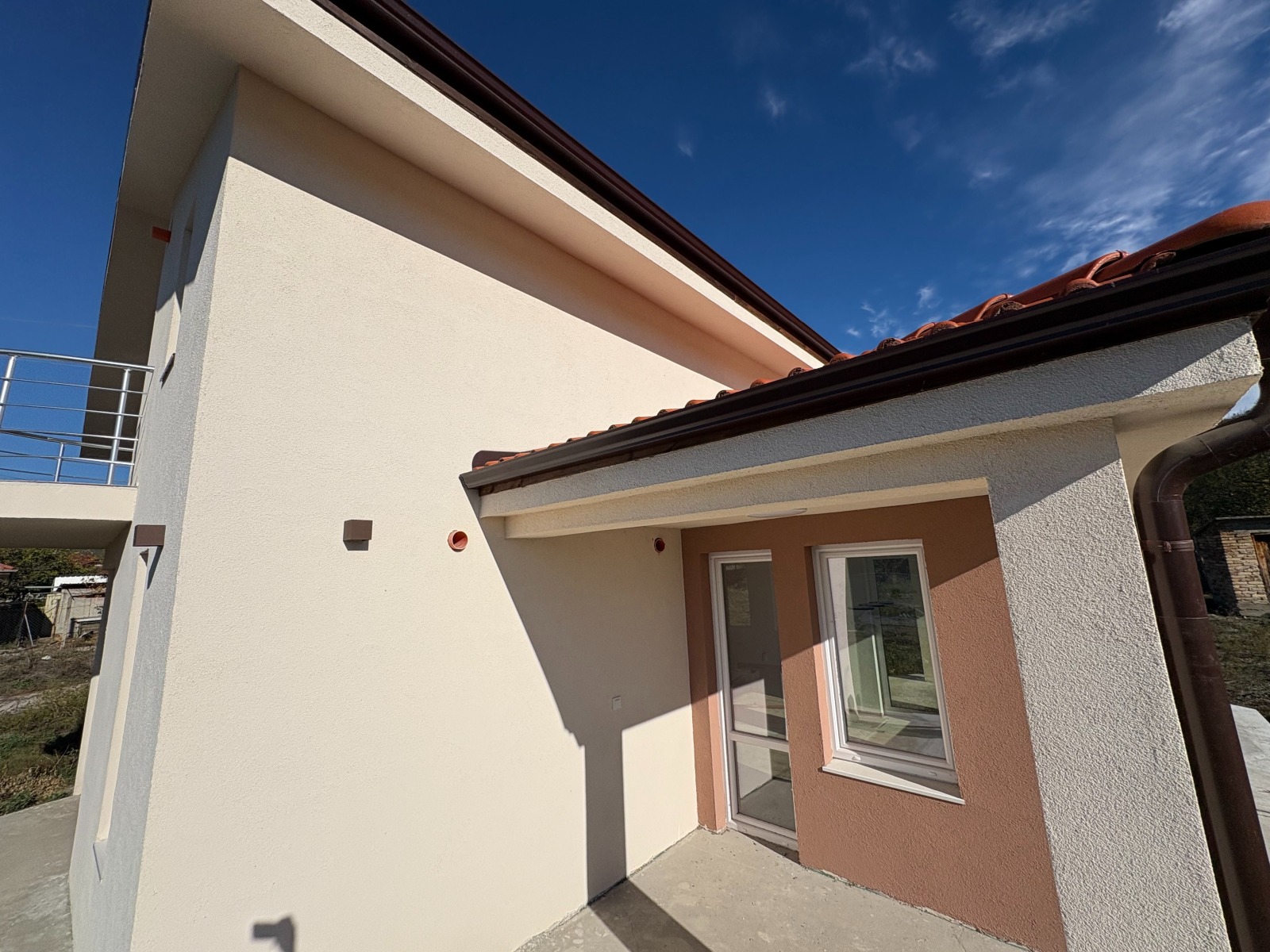 Продава КЪЩА, с. Хан Крум, област Шумен, снимка 2 - Къщи - 48704277